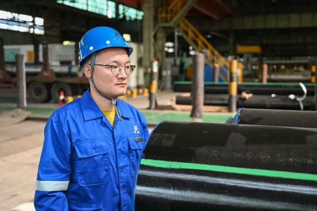 《新湖南》“鋼管匠人”匠心報(bào)國——記“新時(shí)代新雷鋒”、衡鋼高級(jí)工程師左國鋒